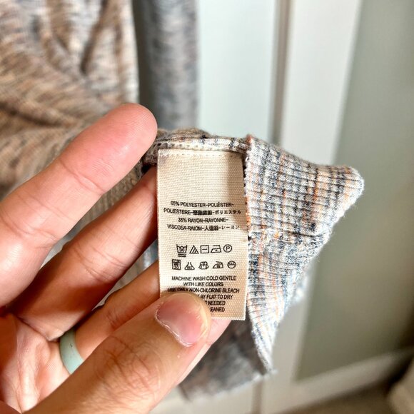 We The Free Stonecold Ribbed Tunic Top Boho Lightweight Split Back Long Sleeve L - Picture 5 of 7